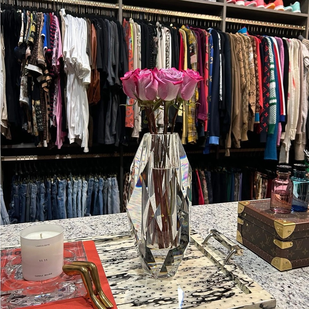 + WELCOME TO MY CLOSET! +